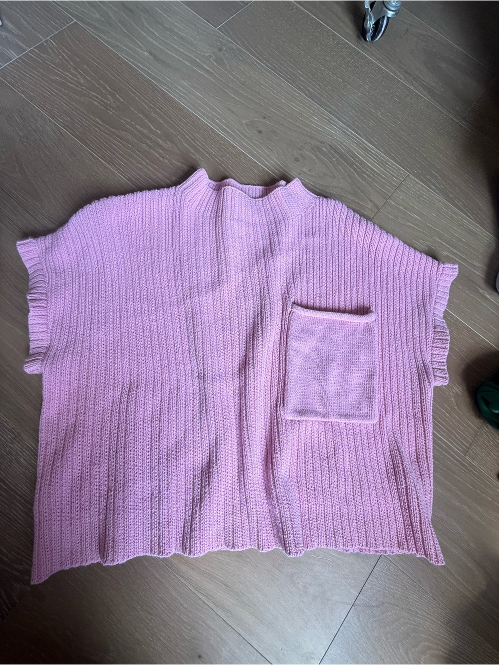 entro Pink Ribbed Short-Sleeve with Front Pocket